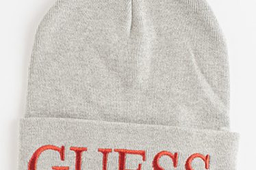 Caciula dama de iarna tricotata fin cu logo brodat contrastant Guess Gri