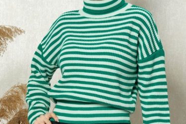Pulover dama tricotat cu guler inalt si dungi Millo Verde