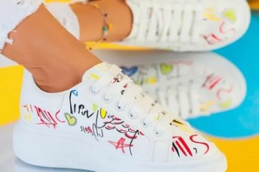Adidasi dama cu talpa groasa cu imprimeu colorat Freddie Albi
