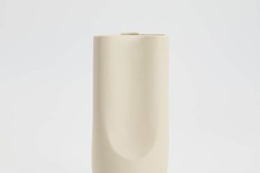 Reserved - Vază cu formă organică - Ivory